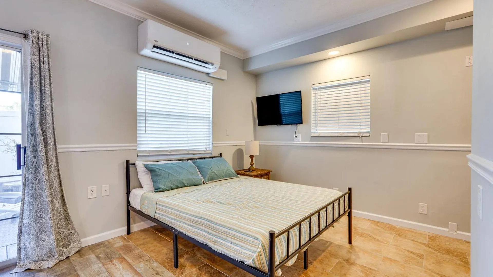 Panama City Beach Townhome With Deck, Ocean Views 0*, Panama Stadt USA