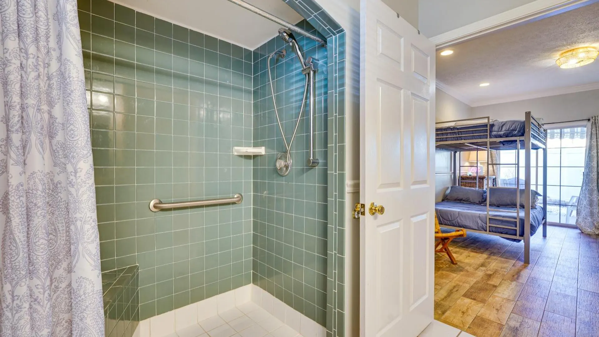 Panama City Beach Townhome With Deck, Ocean Views 0*, Panama Stadt